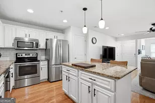 1303 Madison Ln S E, Smyrna, GA 30080 - Photo 6