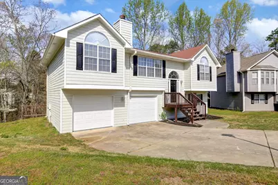 1020 Sycamore Summit, Sugar Hill, GA 30518 - Photo 2