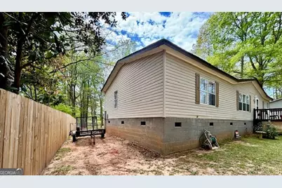 488 Lake Circle, Newnan, GA 30263 - Photo 4