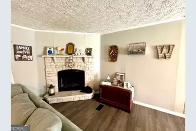 488 Lake Cir, Newnan, GA 30263 - Photo 8