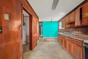 2045 E 42nd St, Savannah, GA 31404 - Photo 14