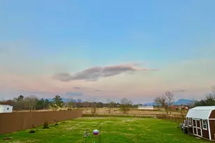 427 Chandlers Ridge, Chatsworth, GA 30705 - Photo 1