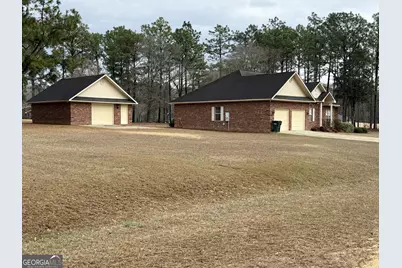 102 Oak Circle, Glennville, GA 30427 - Photo 2