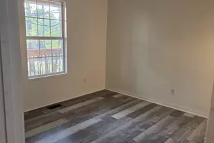 460 Gumlog Dr, Lavonia, GA 30553 - Photo 10