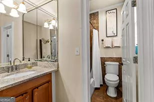 2840 Peachtree Rd NE, Atlanta, GA 30305 - Photo 22