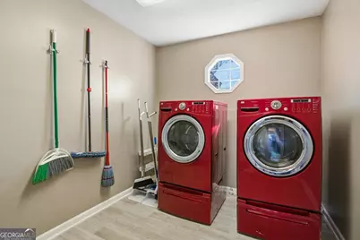 2563 Bridgewood Lane, Snellville, GA 30078 - Photo 12