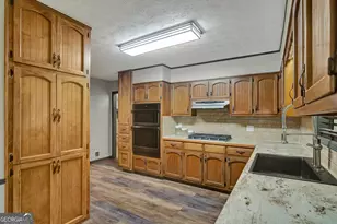 1188 Raymond Hill Rd, Newnan, GA 30265 - Photo 16