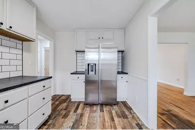 2105 Saint Johns Avenue, Savannah, GA 31404 - Photo 12