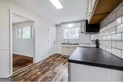2105 Saint Johns Avenue, Savannah, GA 31404 - Photo 14