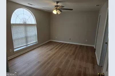 642 N Fairfield Drive, Peachtree City, GA 30269 - Photo 6