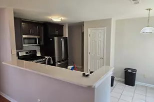 642 N Fairfield Dr, Peachtree City, GA 30269 - Photo 4