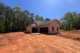 8890 Blackhall Rd, Jonesboro, GA 30236 - Photo 2