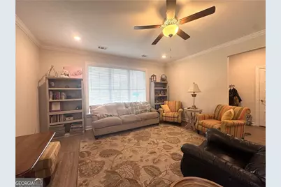 207 Judith Street, Pembroke, GA 31321 - Photo 14