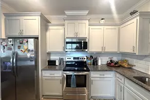 207 Judith St, Pembroke, GA 31321 - Photo 10