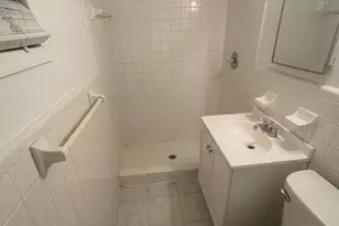 6052 Pinecreek Rd, Forest Park, GA 30297 - Photo 6