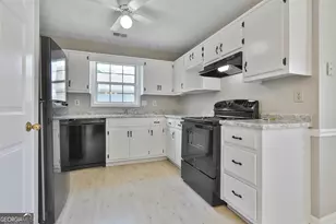 170 Landing Dr, Fayetteville, GA 30214 - Photo 12