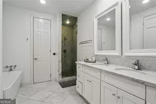5684 River Oaks Pl NW, Atlanta, GA 30327 - Photo 10