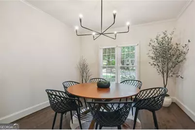 5684 River Oaks Place NW, Atlanta, GA 30327 - Photo 8