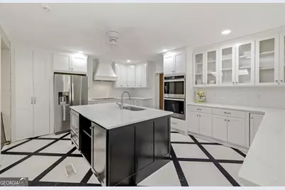 490 Maple Street, Cornelia, GA 30531 - Photo 12