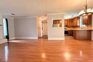 1388 Briar Ridge Ct, Jonesboro, GA 30238 - Photo 8