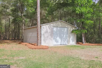 565 Killingsworth Road, Jesup, GA 31545 - Photo 4