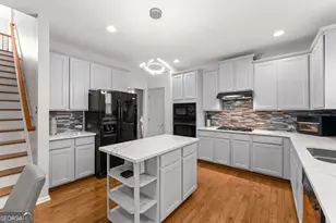 5586 Jamerson Dr, South Fulton, GA 30349 - Photo 12