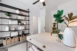 2576 Astaire Ct, Atlanta, GA 30318 - Photo 4