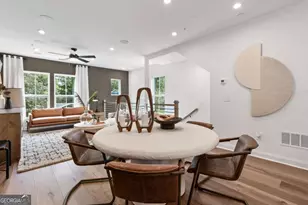 2576 Astaire Ct, Atlanta, GA 30318 - Photo 18