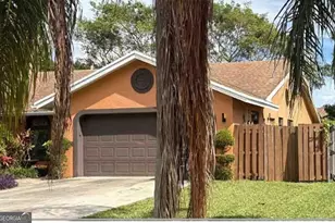 7620 Texas Trail, Boca Raton, FL 33487 - Photo 2