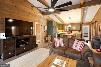 642 Crabapple Drive, Blue Ridge, GA 30513 - Photo 4