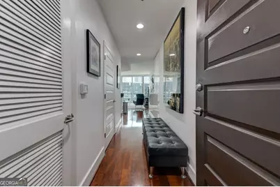 1080 Peachtree Street NE #905, Atlanta, GA 30309 - Photo 2