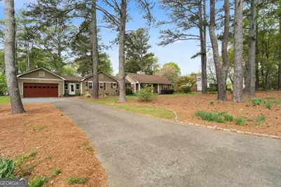 140 Plymouth Drive, Cartersville, GA 30120 - Photo 1