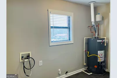 1075 Eastview Road NE #UNIT A, Conyers, GA 30012 - Photo 8