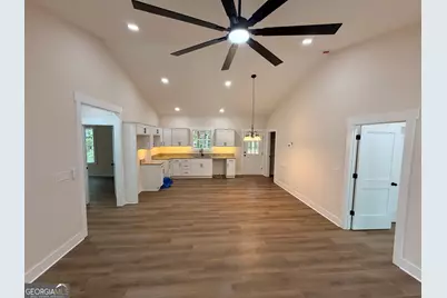 667 Cherokee Lane, Buchanan, GA 30113 - Photo 6