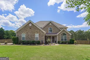 78 Maple Creek Dr, Newnan, GA 30263 - Photo 1