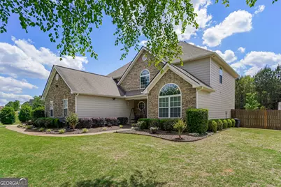 78 Maple Creek Drive, Newnan, GA 30263 - Photo 2