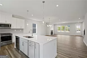 1359 Crk Vw Ln NW, Atlanta, GA 30318 - Photo 18