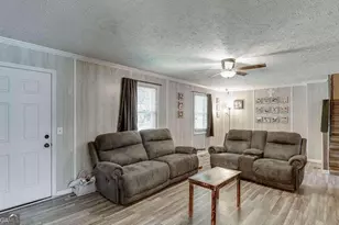 2193 Kings Forest Dr SE, Conyers, GA 30013 - Photo 10