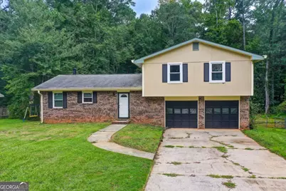 2193 Kings Forest Drive SE, Conyers, GA 30013 - Photo 1