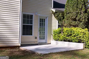 10945 Tara Village Way, Jonesboro, GA 30238 - Photo 16