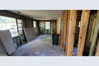 2109 Hanson Street, Savannah, GA 31404 - Photo 8