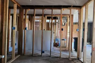 2109 Hanson St, Savannah, GA 31404 - Photo 12