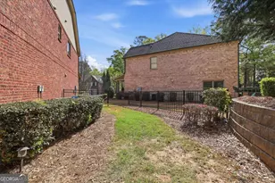 1946 Prince Pl, Watkinsville, GA 30677 - Photo 8