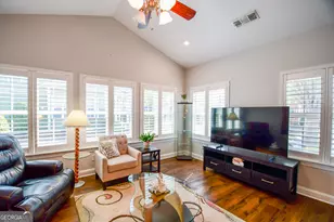 4203 Paddock Ln, Newnan, GA 30263 - Photo 8