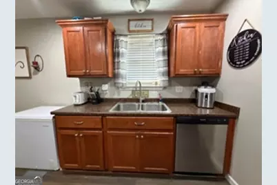 202 Gayla Court, Warner Robins, GA 31088 - Photo 8