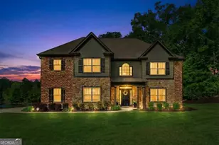 3 Westwood Lake Dr, Newnan, GA 30263 - Photo 4