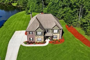 3 Westwood Lake Dr, Newnan, GA 30263 - Photo 2