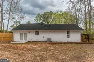 1 Brookfield Dr, Newnan, GA 30265 - Photo 10