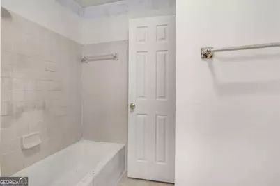 677 Roebling Road, Bloomingdale, GA 31302 - Photo 32