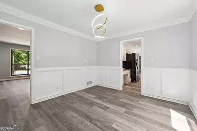 5249 Golf Valley Way, Stone Mountain, GA 30088 - Photo 10